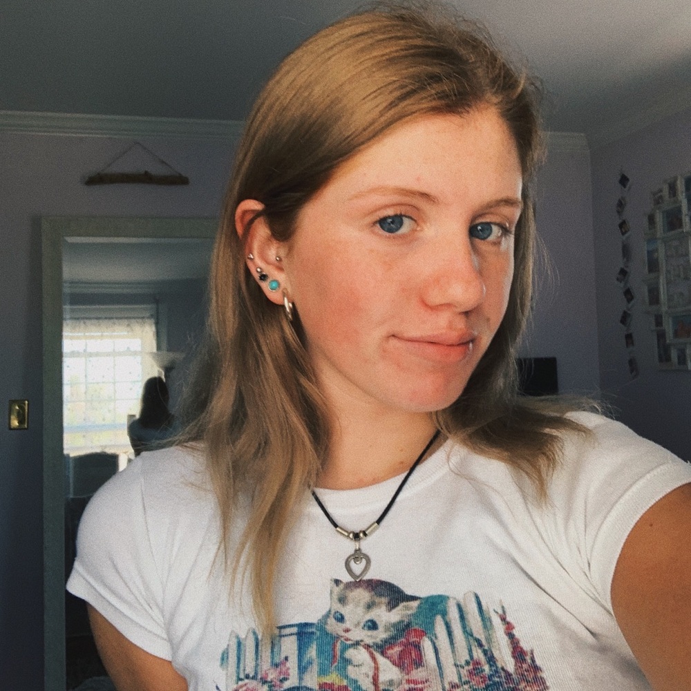 Meet your Posher, Aislin